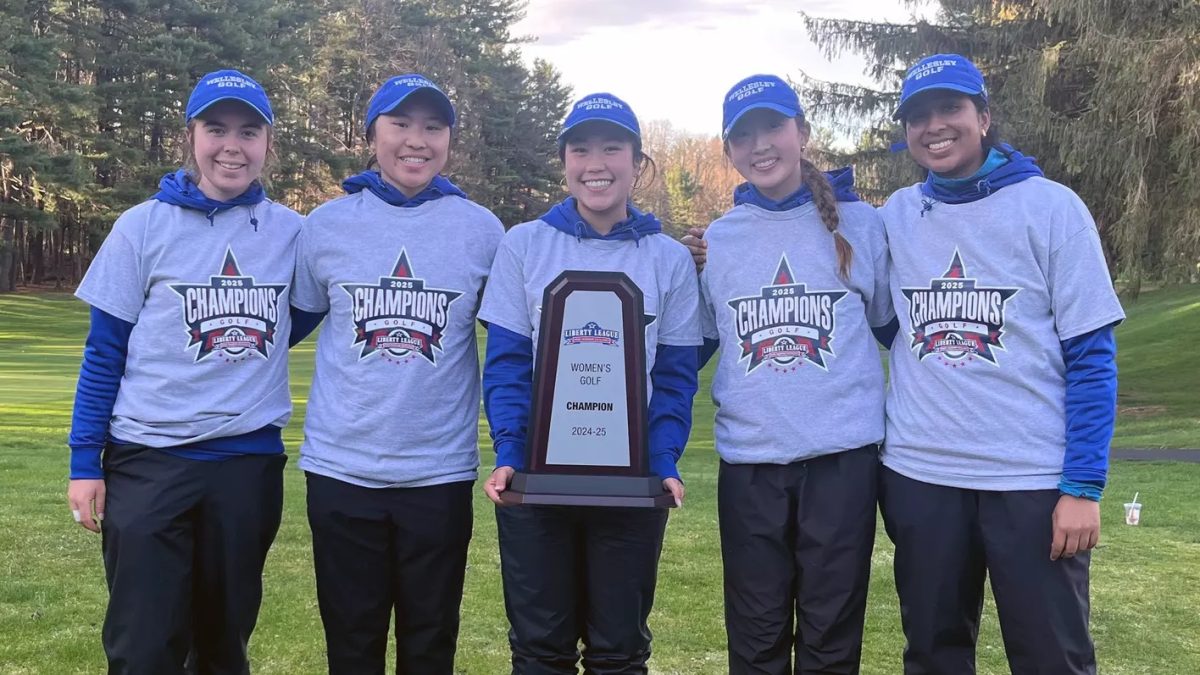 Wellesley Golf Wins 1st Ever Liberty League Title